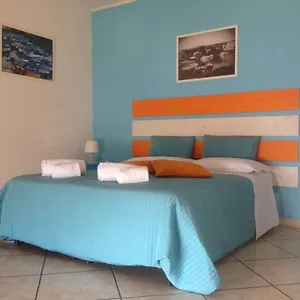 Couette-café Platamone Catane